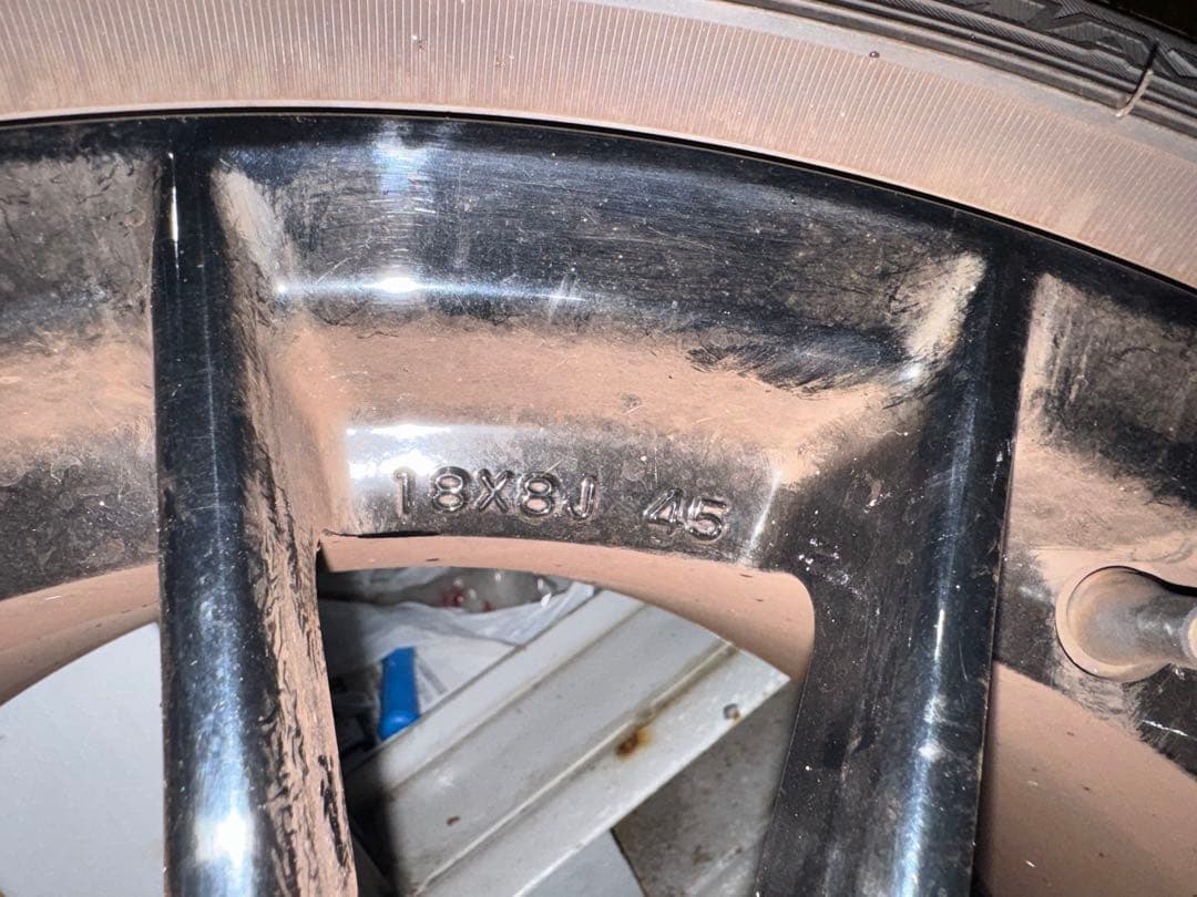 トヨタGRヤリス18インチ タイヤホイール4本セット引き取り歓迎エンケイホイール