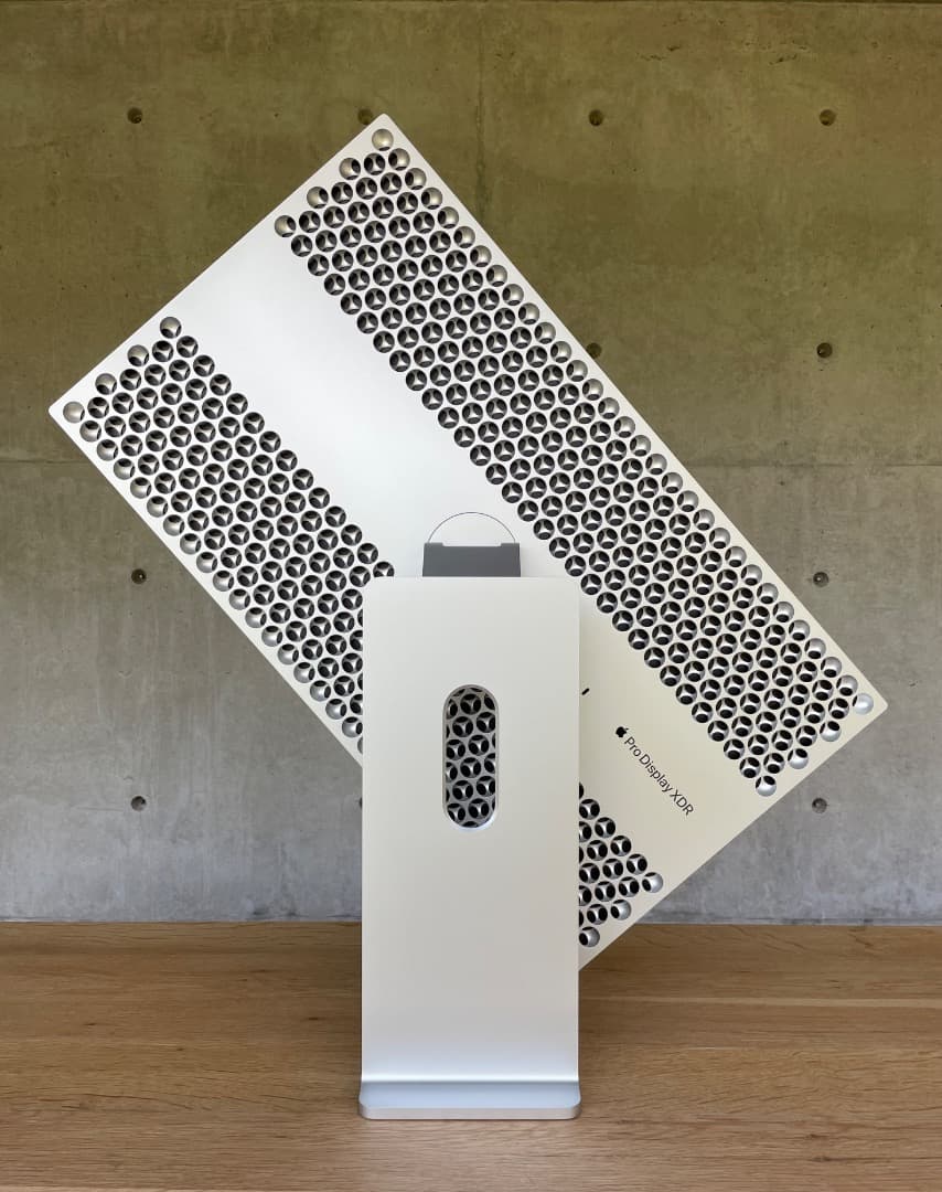 Apple Pro Display XDR ＋ Pro Stand