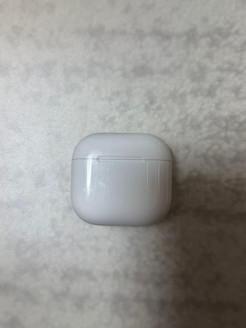 Apple AirPods4 第4世代 アクティブノイズキャンセリングモデル