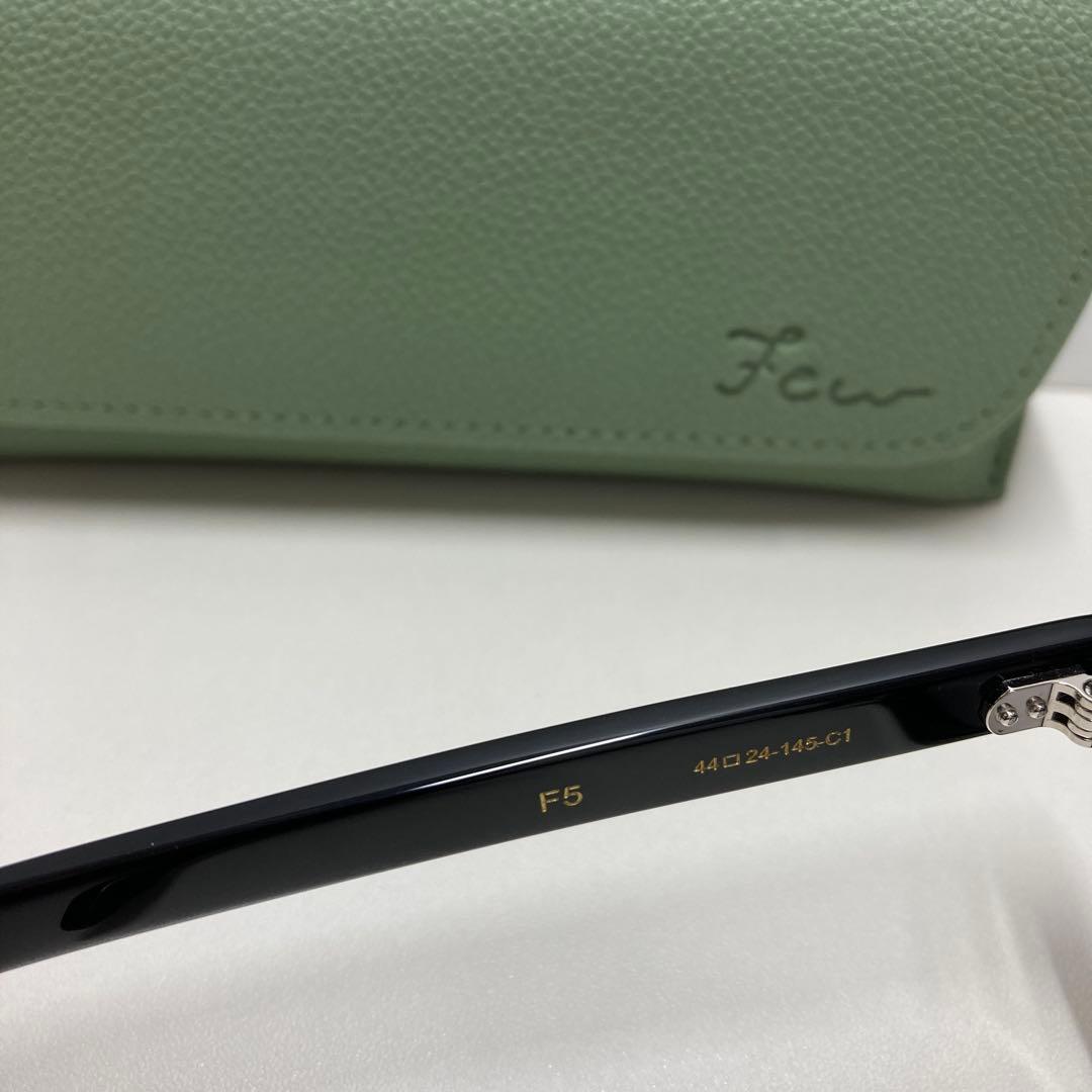 few (f5)のサングラス