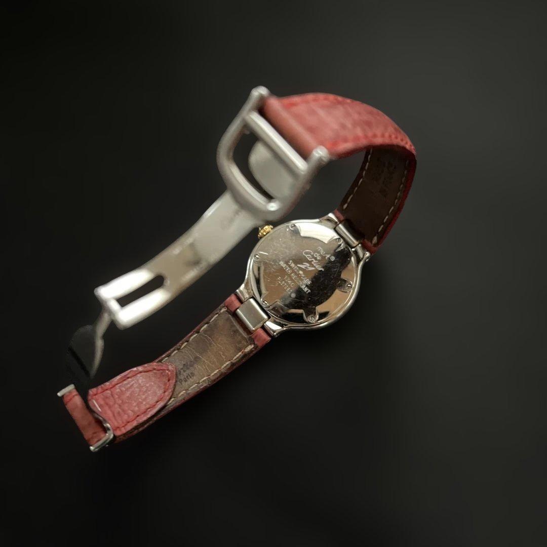 カルティエレディース時計 赤 レザー/電池交換済み
