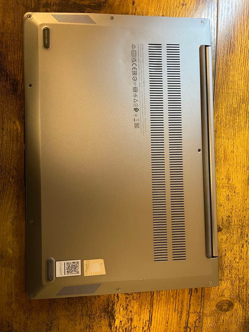 Lenovo ThinkBook シルバー 本体