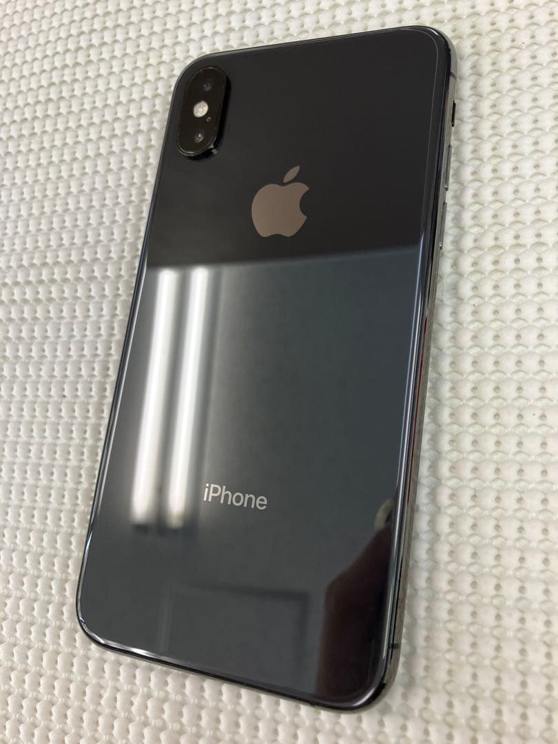 iPhoneXS 64GB SIMロックなし バッテリー新品 カメラシミ