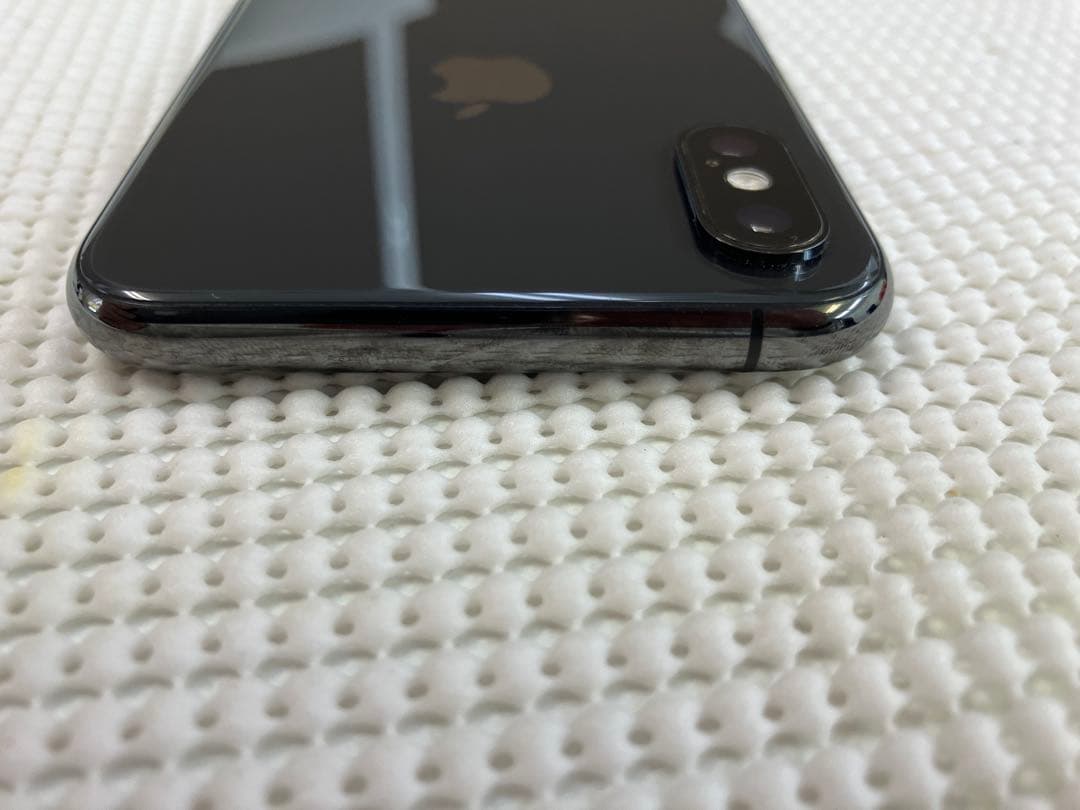 iPhoneXS 64GB SIMロックなし バッテリー新品 カメラシミ