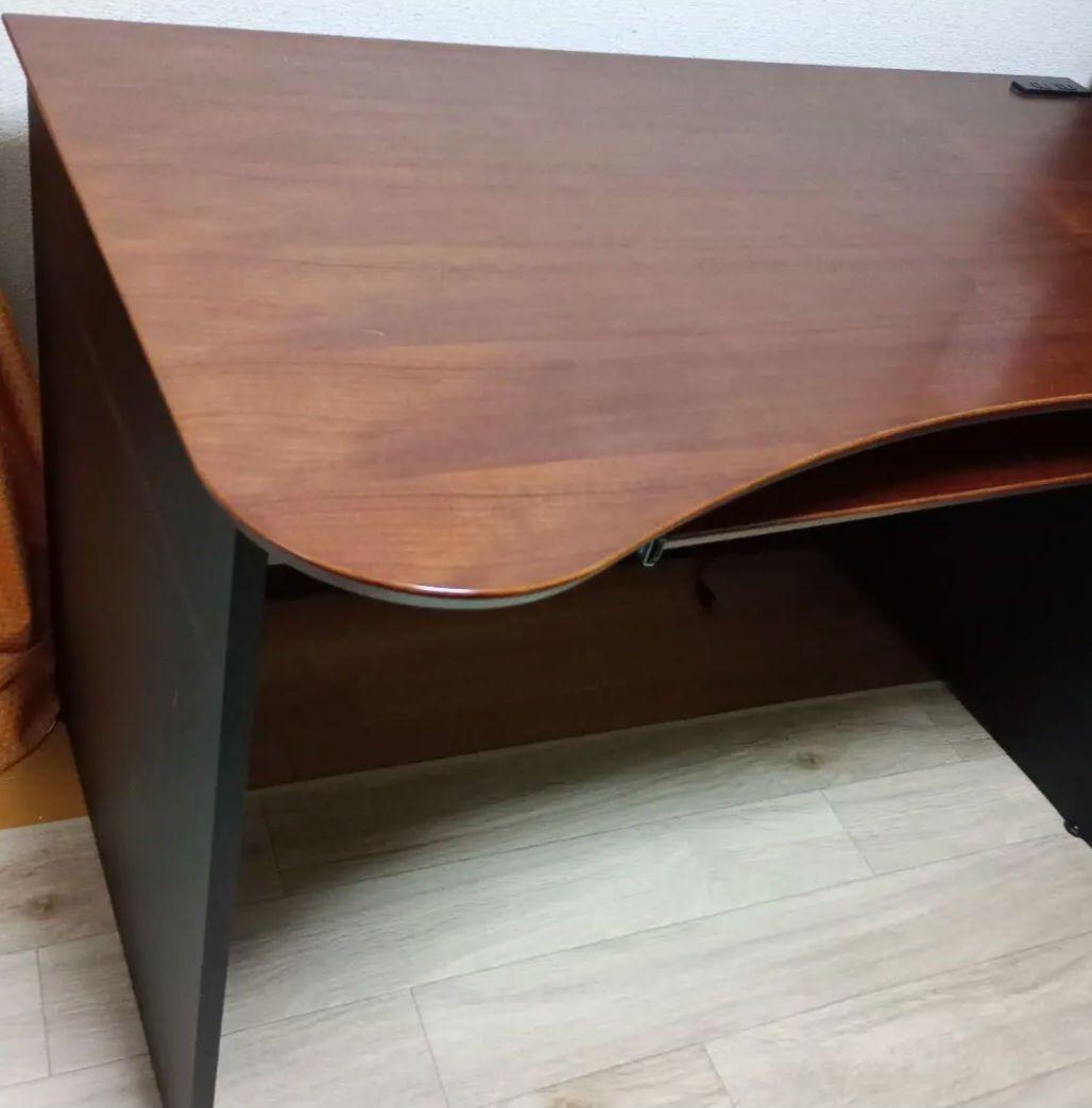 ニトリ　木製ダークブラウンデスク スライド式キーボードテーブル付き