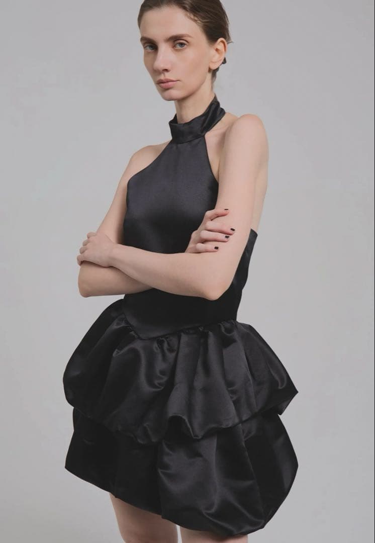 THE TOÉ Etoile Balloon Dress (black/M)