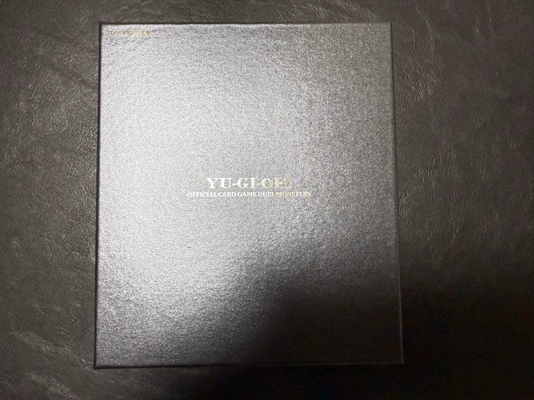 遊戯王 ブラックマジシャン ステンレス 限定(a42)