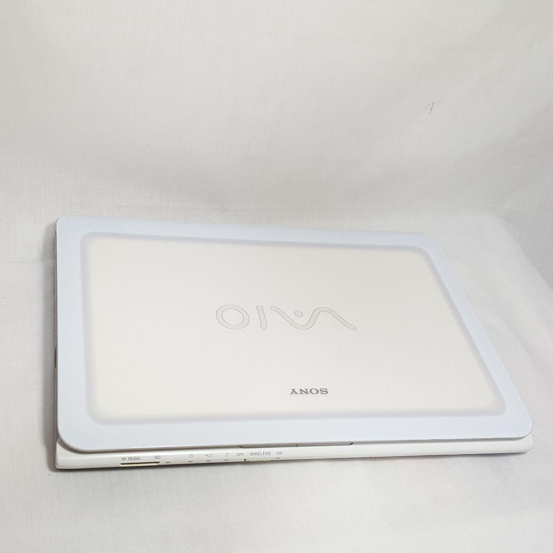 新Win11/小型ホワイト色/VAIO/新品SSD256G/マウス付/i7搭載