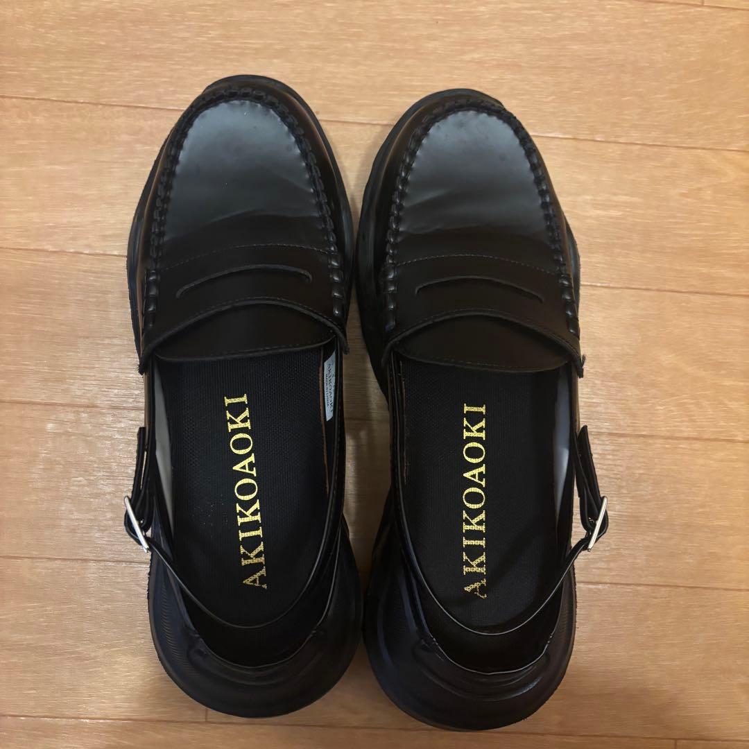 ユ*ン様 最安値！AKIKOAOKI ブラック ローファー 厚底