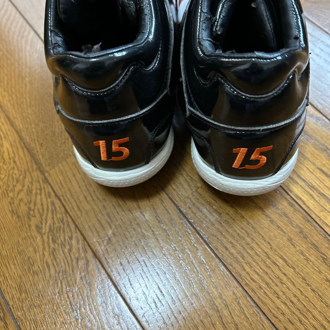 直筆入りサイン入り読売巨人軍澤村投手 実使用スパイク