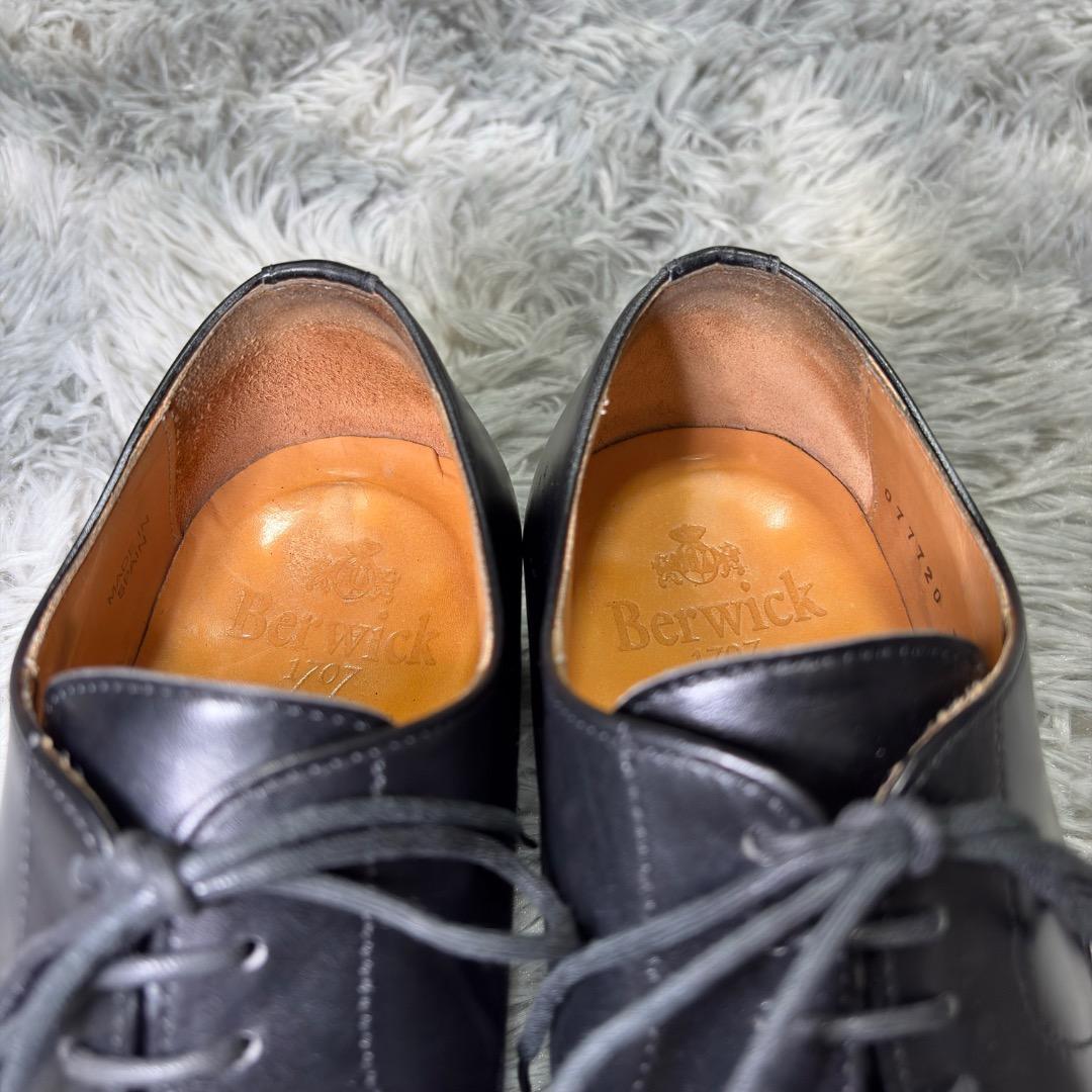 未使用級✨Berwick UK6(25.0cm)　3011 プレーントゥ 黒