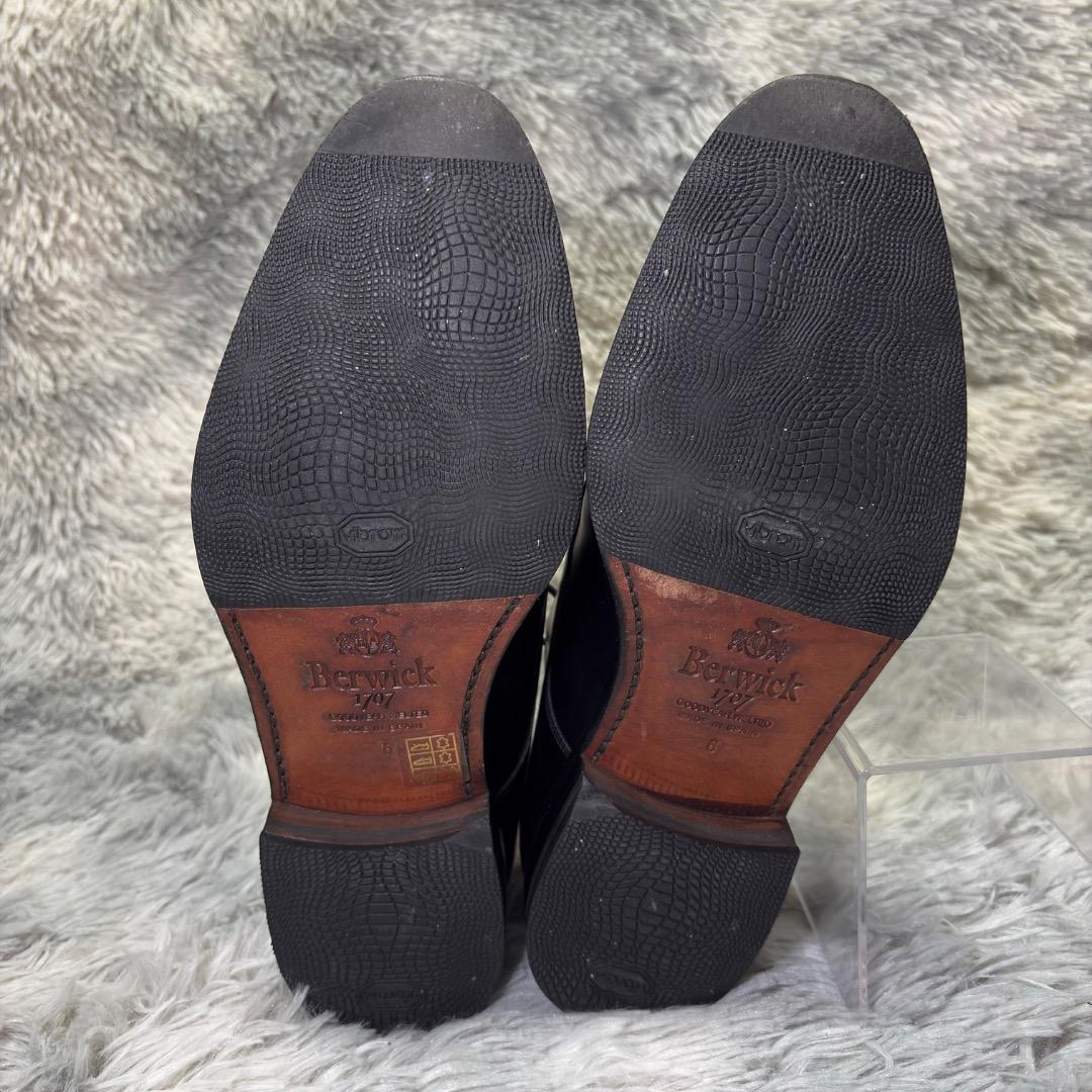 未使用級✨Berwick UK6(25.0cm)　3011 プレーントゥ 黒