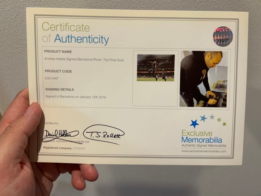 k*h様 【貴重】イニエスタ　直筆サイン入り写真