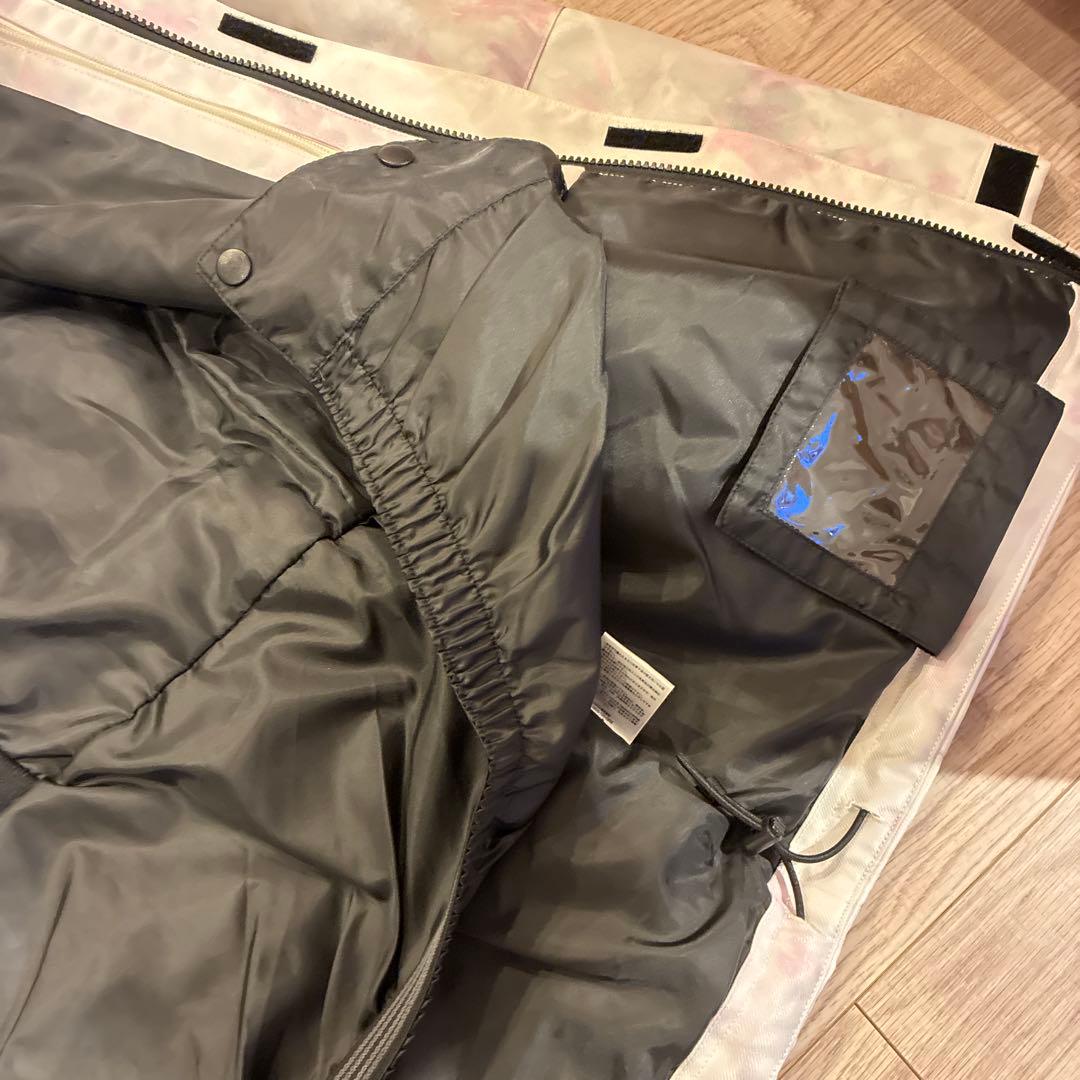 未使用 エアボーン ARBN スキーウェア スノボードウェア 上下セット L