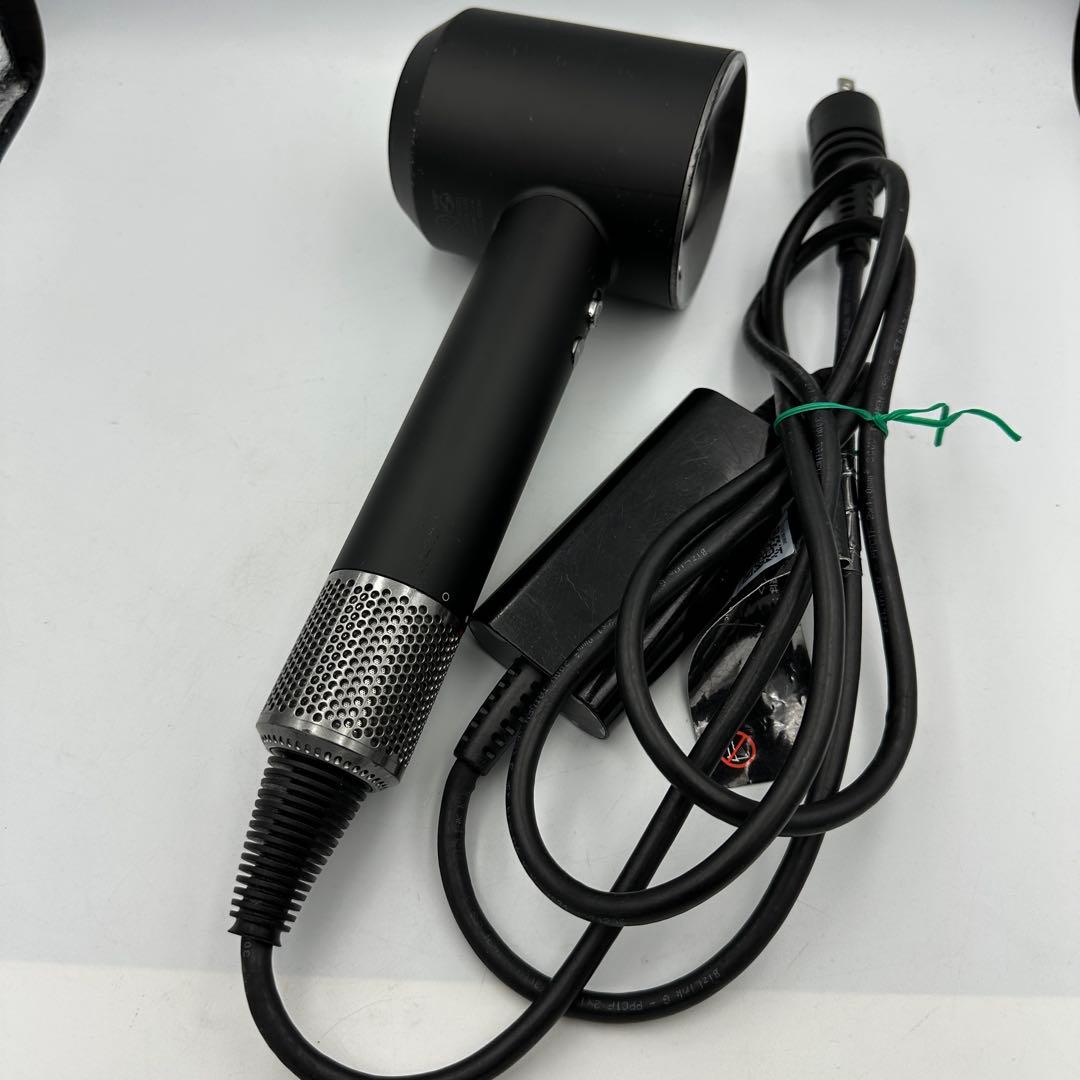 ダイソンドライヤー Dyson HD08 大風量 速乾 ブラック 本体のみ