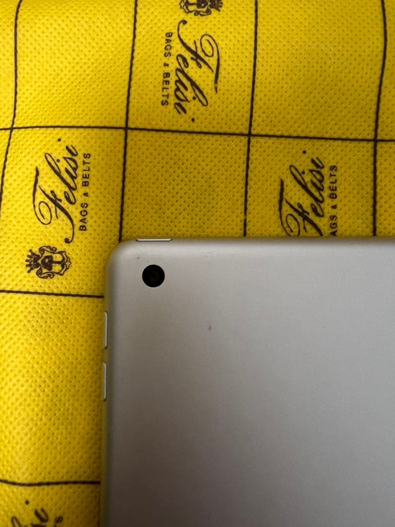 【ジャンク】Apple iPad 第9世代 シルバー 64GB