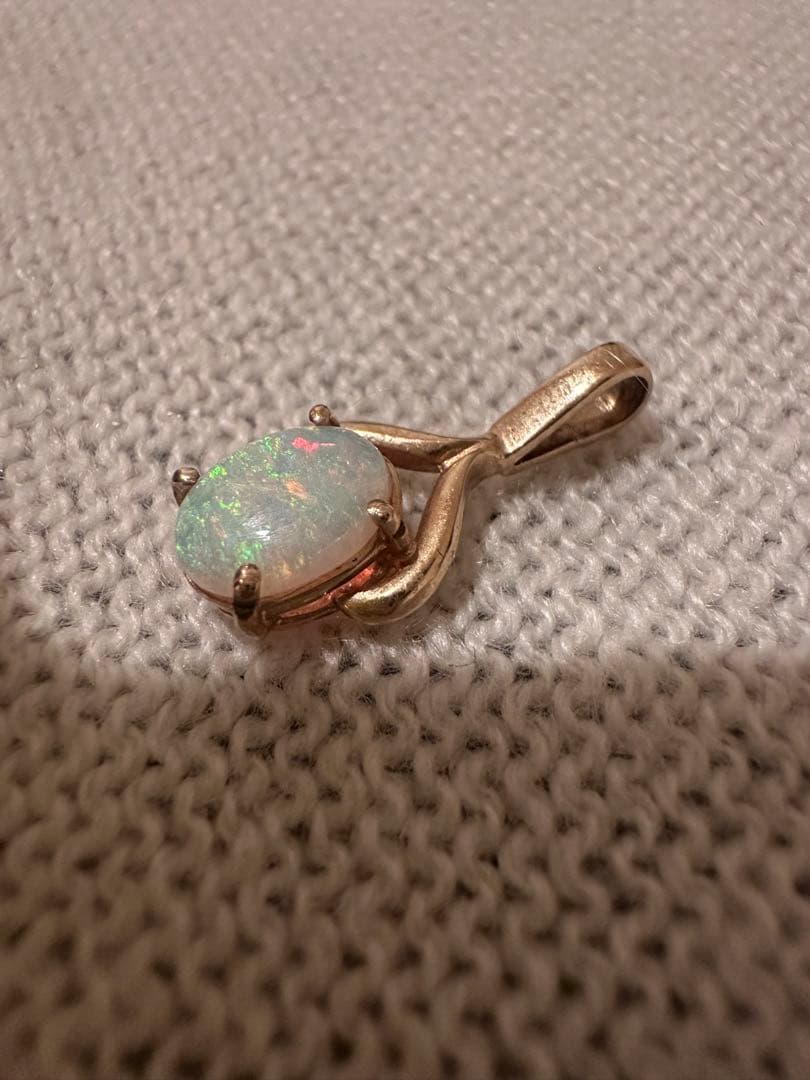 K10 アンティークオパール　ペンダントトップのみ