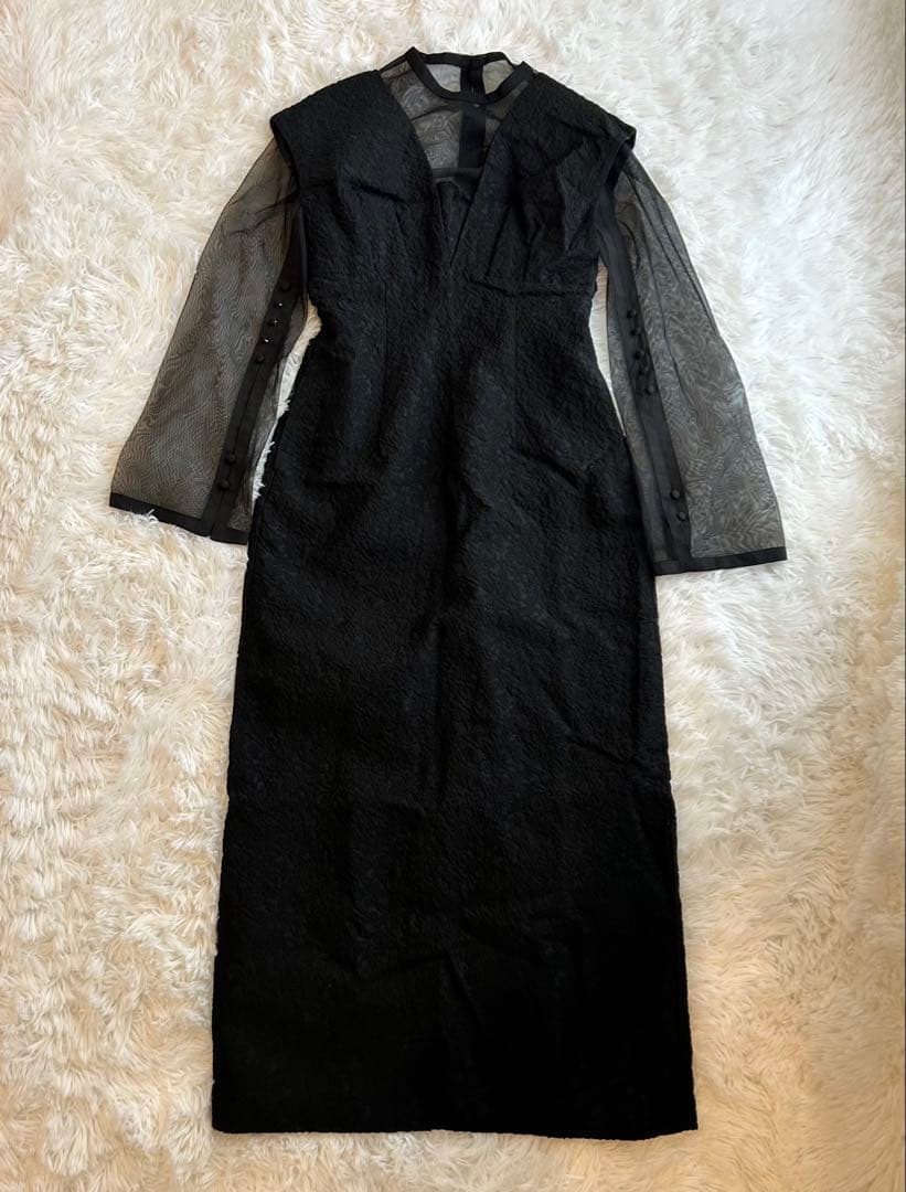 【美品】定価1.9万円✨️ANDRESD Vline jacquard dress
