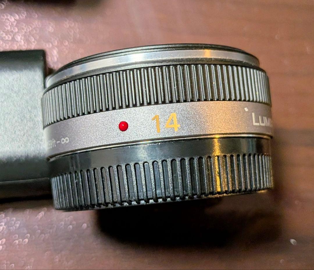 LUMIX DC-GH5 ミラーレス一眼 単焦点レンズ付（レンズ不要なら値引可）