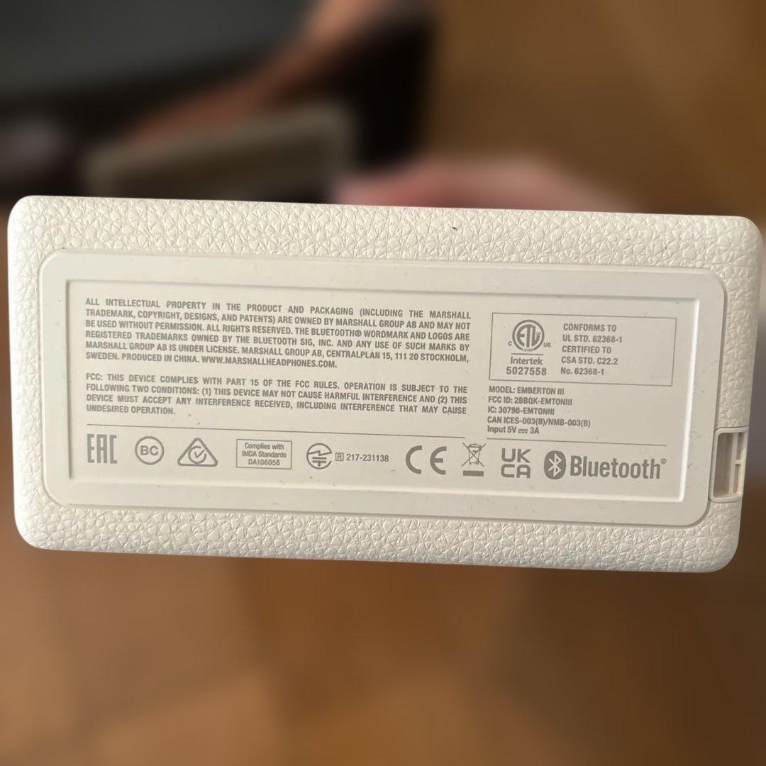 Marshall Emberton III ホワイト　スピーカー