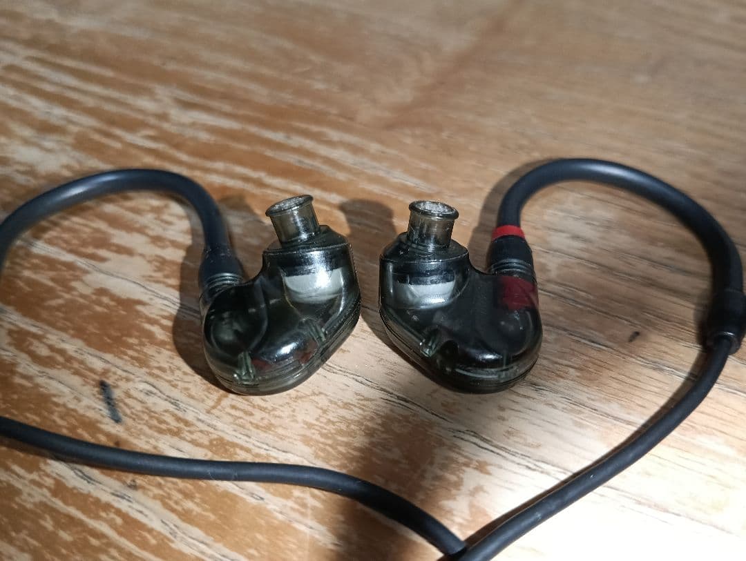 イヤホン SENNHEISER IE 400 PRO SMOKY BLACK