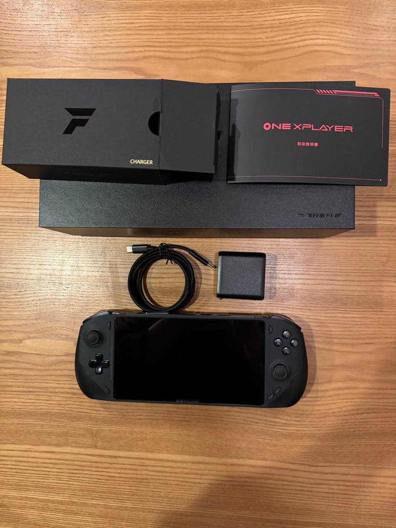 ONEXFLY AMDRyzen 7 7840U/32GB/1TB 訳あり品