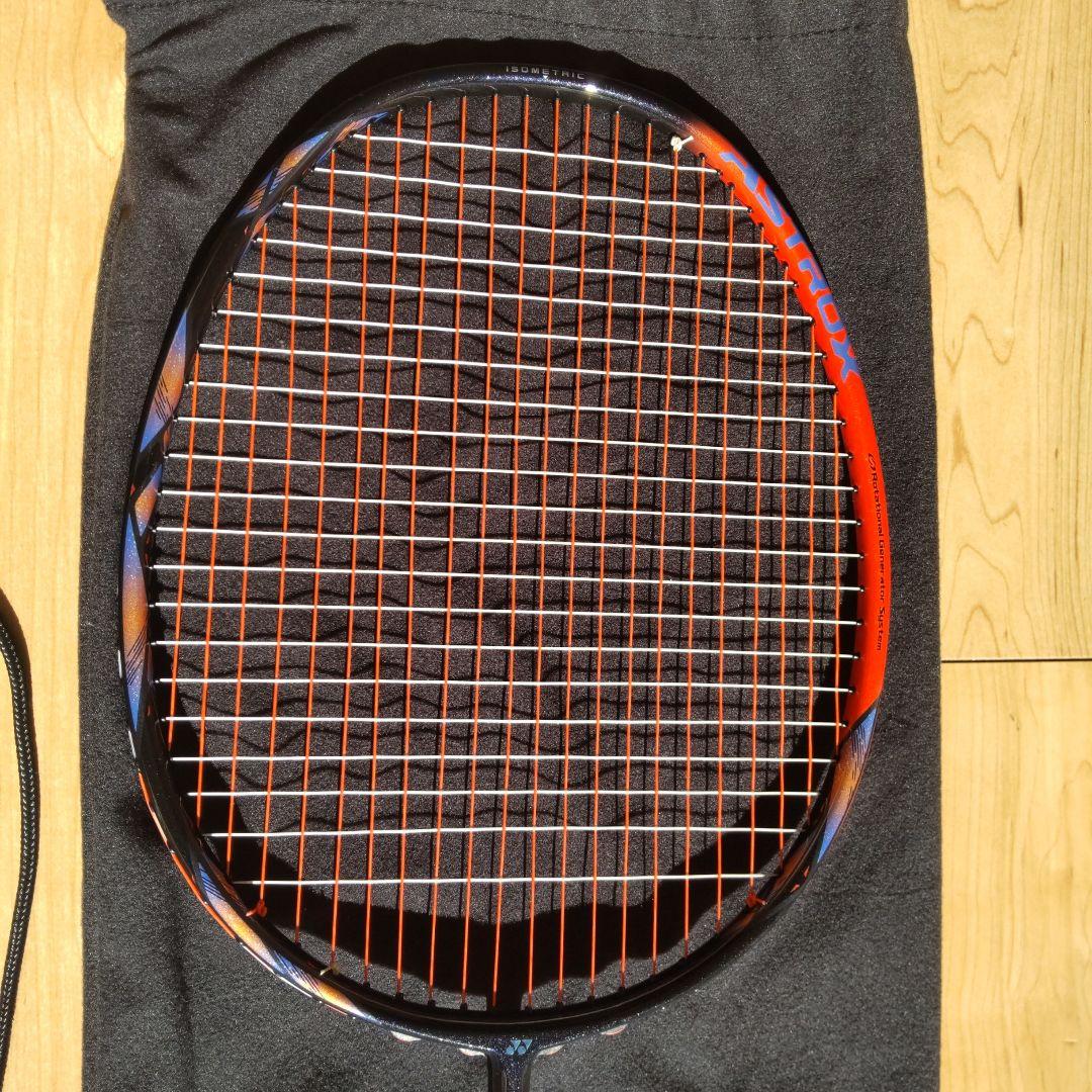 アストロクス77プロ YONEX バドミントンラケット 専用ケース付き