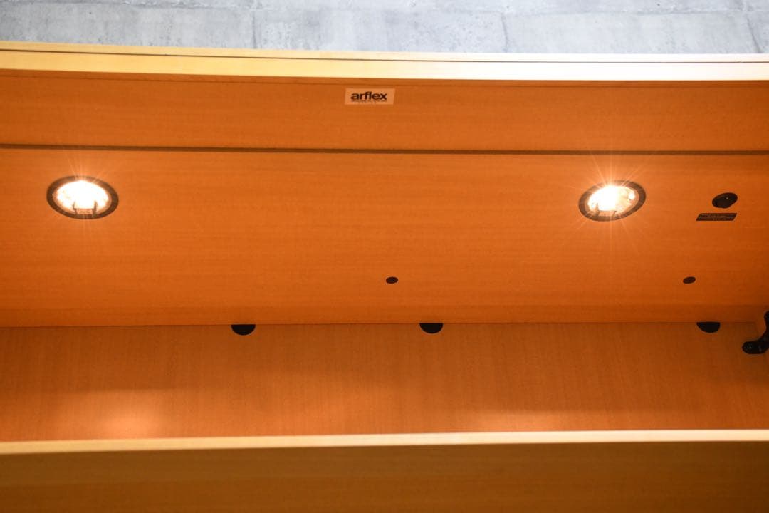 ELC51 アルフレックス コンポーザー キャビネット 照明付き カップボード