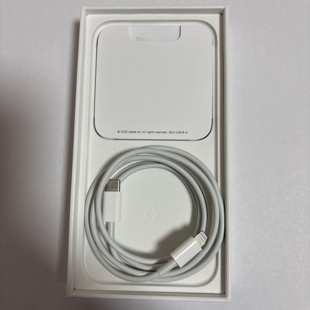 美品　Apple iPhone 12 ブラック 本体 箱付き