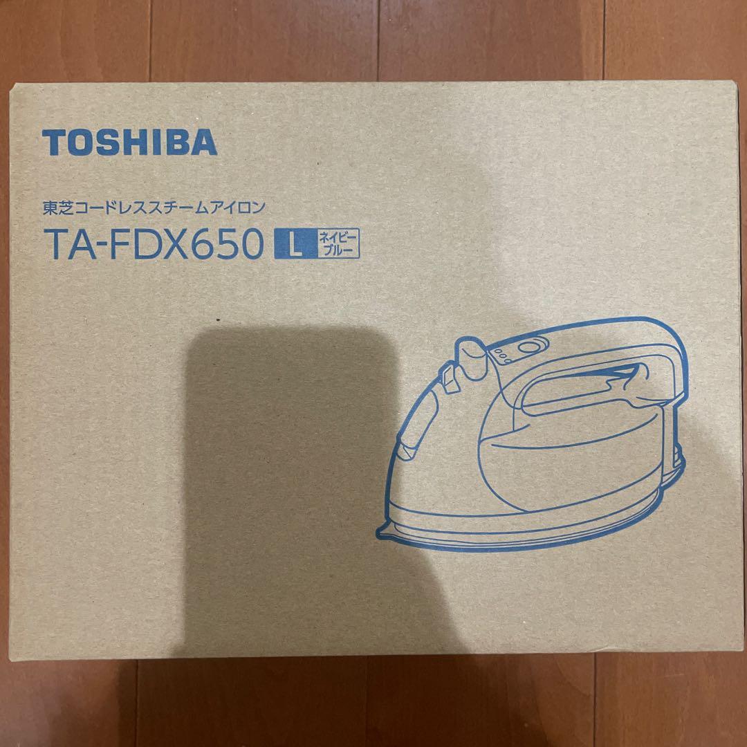 ✨新品✨TOSHIBA コードレススチームアイロン 美(ミ)ラクルLa・Coo