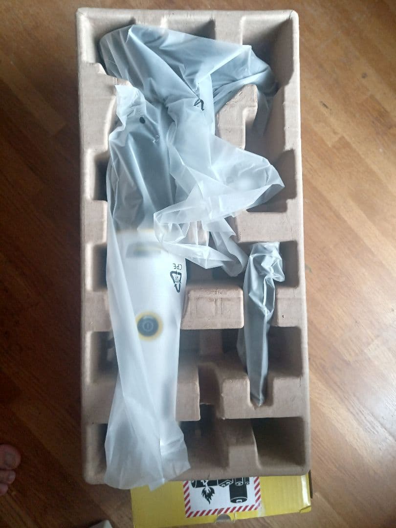 ケルヒャー ハンディクリーナー CVH 3 Plus 1.198-423.0