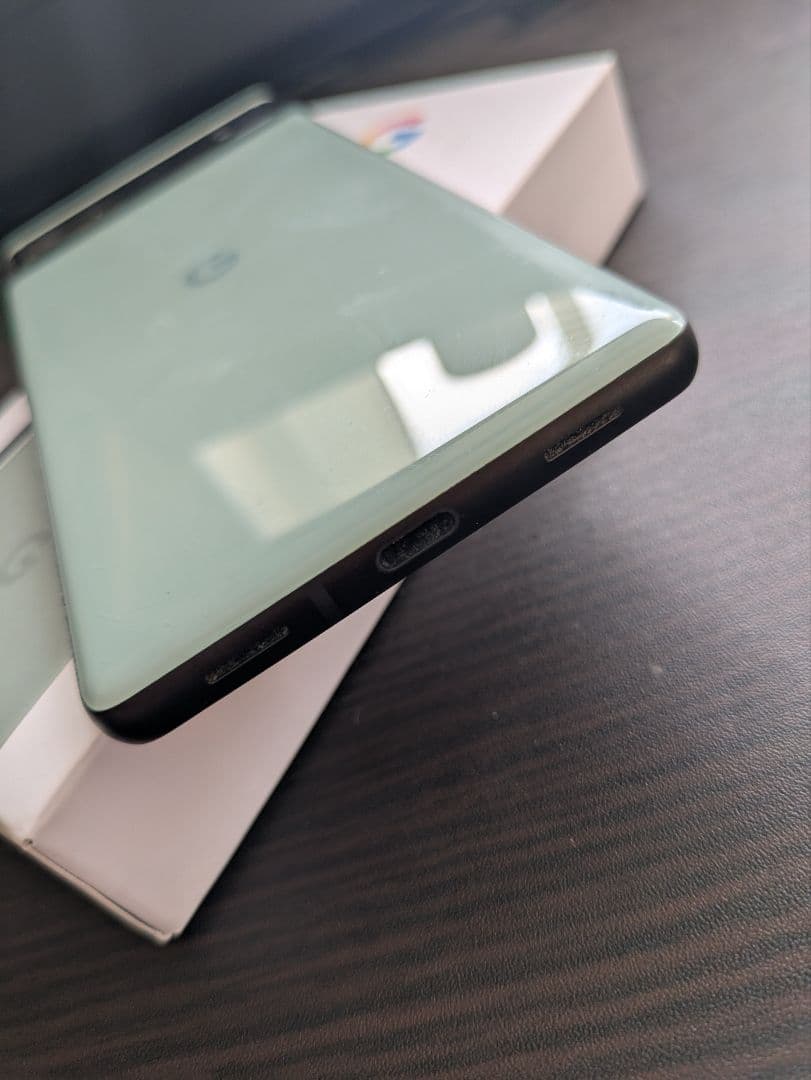 美品 Google Pixel 6a 128gb セージ 本体 おまけ付き