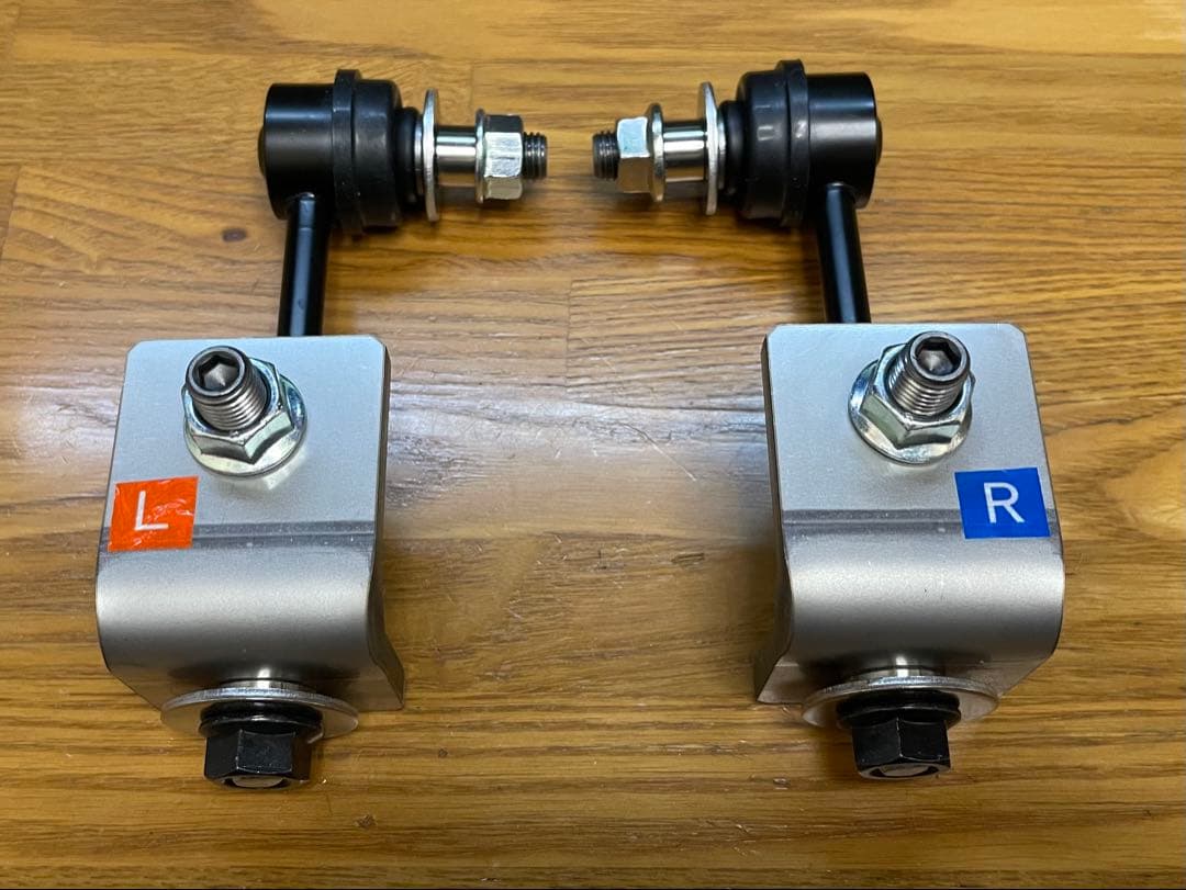 ☆ハイエース☆ショートスタビリンク☆2WD用☆1.0～1.5インチダウン用☆