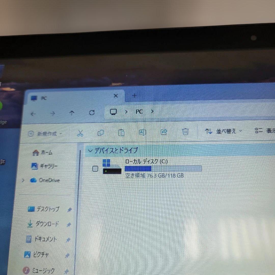 ASUS 2in1 13インチノートパソコン TP401C