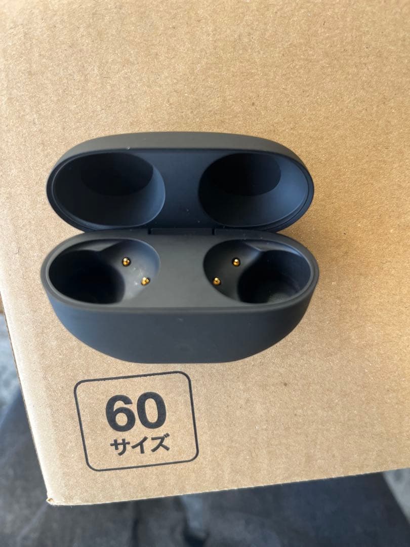 WF-1000XM5 専用ケース付き　SONY ワイヤレスイヤホン