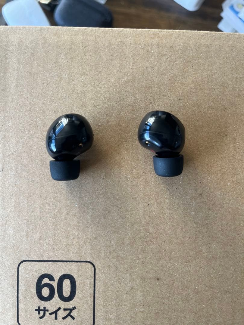 WF-1000XM5 専用ケース付き　SONY ワイヤレスイヤホン