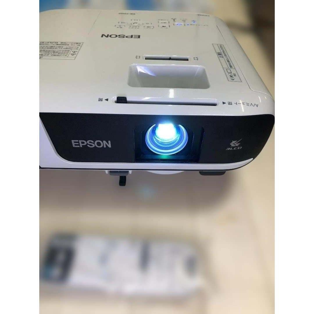 プロジェクター ルHD エプソン EB-FH52 使用時間少 88338-2