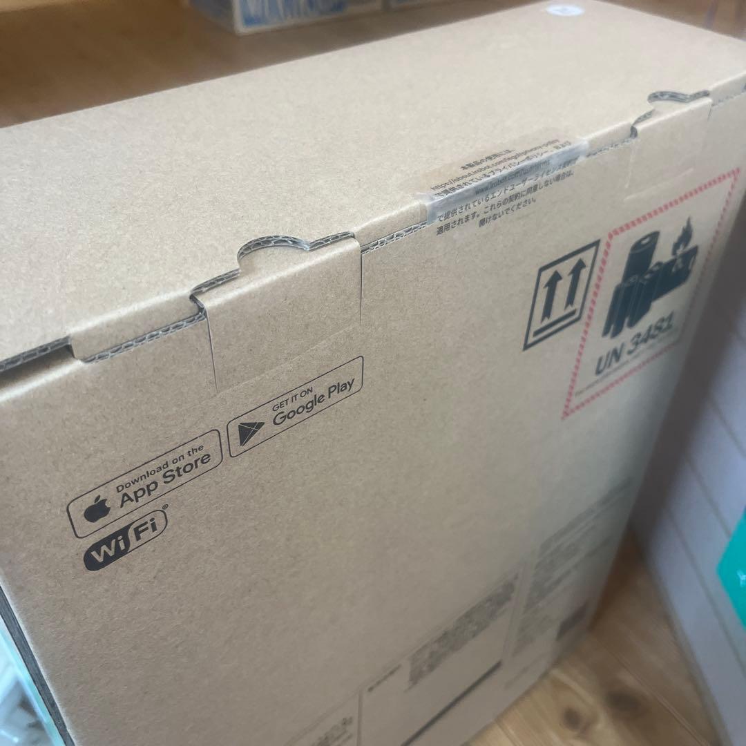 ルンバ　エッセンシャル　白