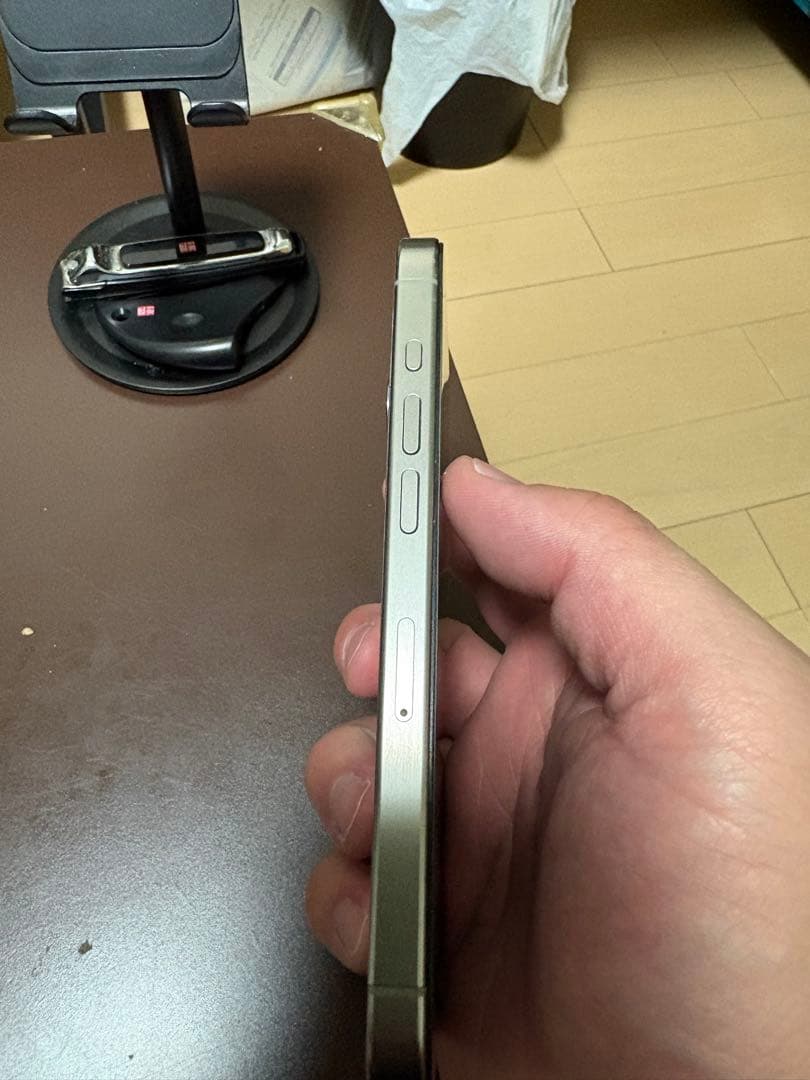 【液晶交換済*非純正】iPhone 15 Pro シルバー 本体