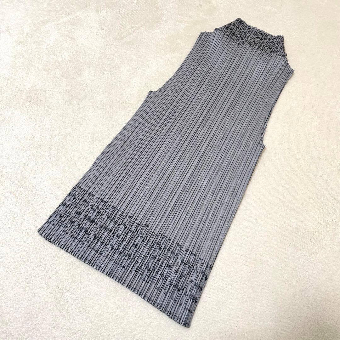 極美品✨PLEATS PLEASE 変形　カットワーク　グレー　チュニック