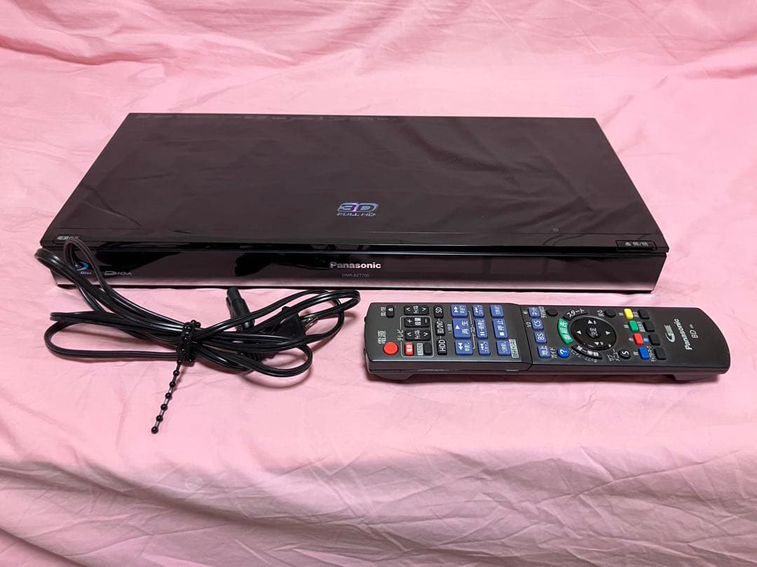 Panasonic ブルーレイレコーダー 3D対応　BZT-700