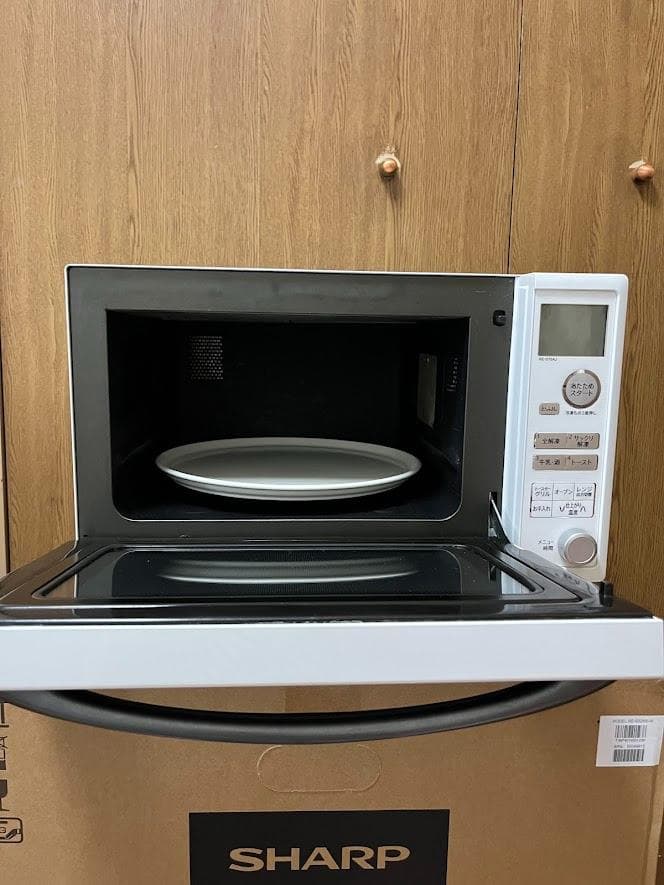 き*こ様 SHARP 電子レンジRE-S75AJ ホワイト 回転皿付き