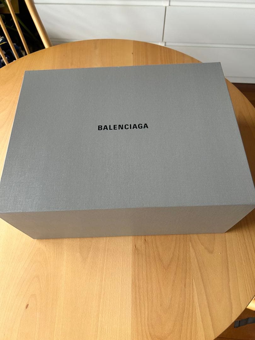 BALENCIAGA バレンシアガ　ビストロXS カゴバッグ　ホワイト