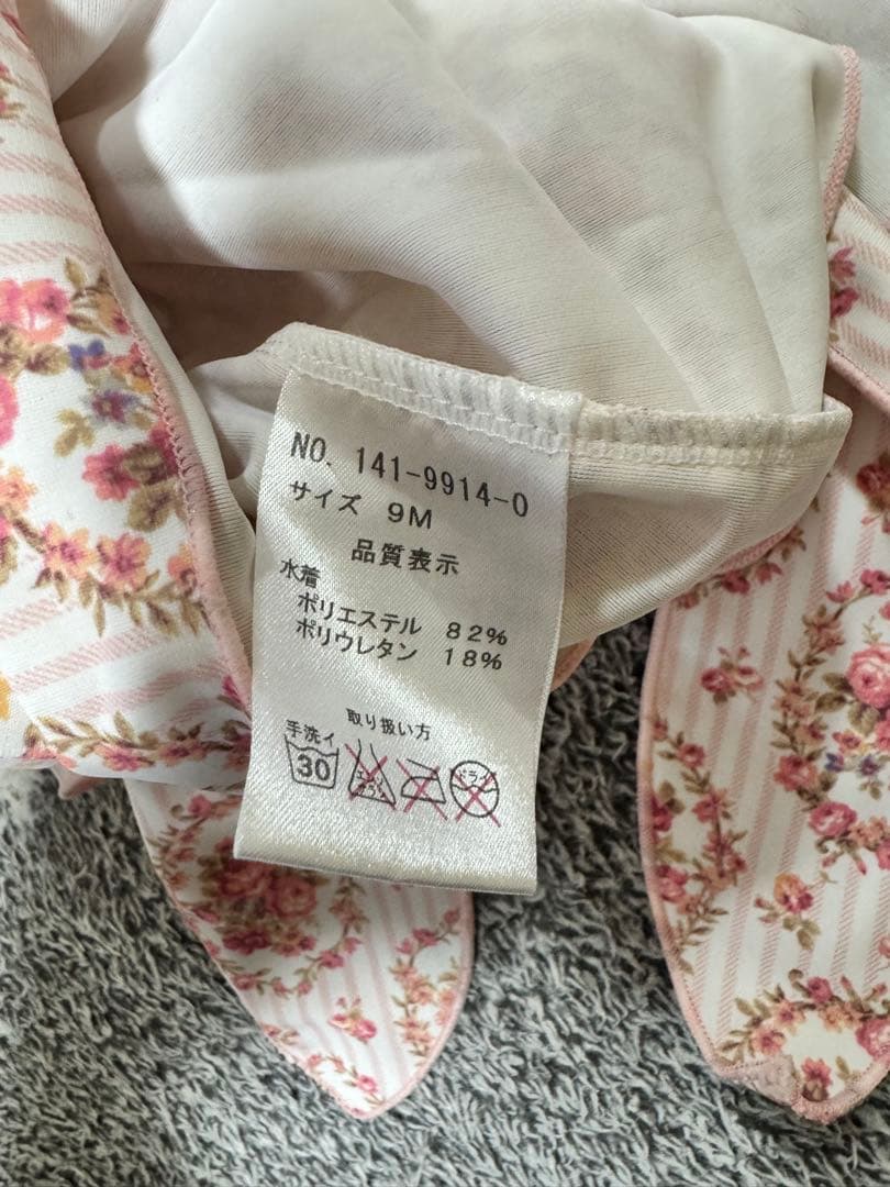 リズリサ　水着3点