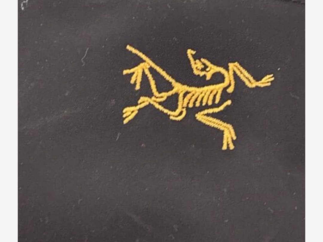 ARC'TERYX アークテリクス アロー8 ショルダーバッグ ブラック