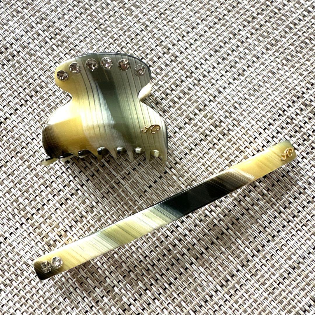 acca アッカ　クリップ　バレッタ　2個セット 試着のみ美品