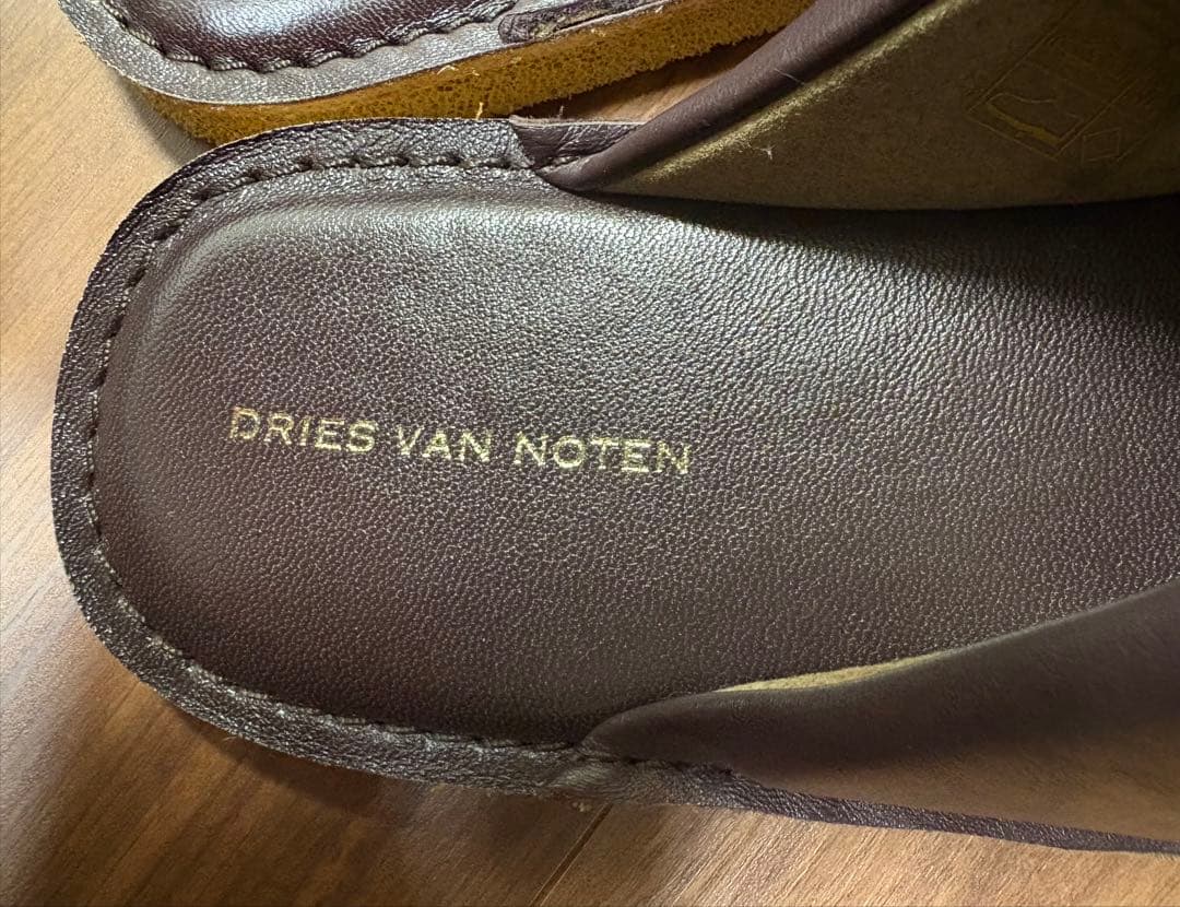 nombw　DRIES VAN NOTEN レザーサンダル　専用箱＆布袋付