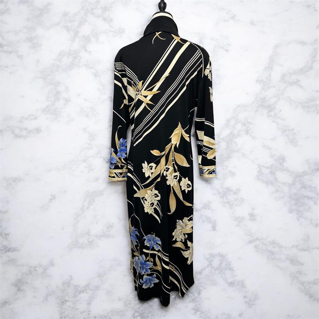 レオナール ウール100％ タートルネック ニット 花柄 ロングワンピース 黒