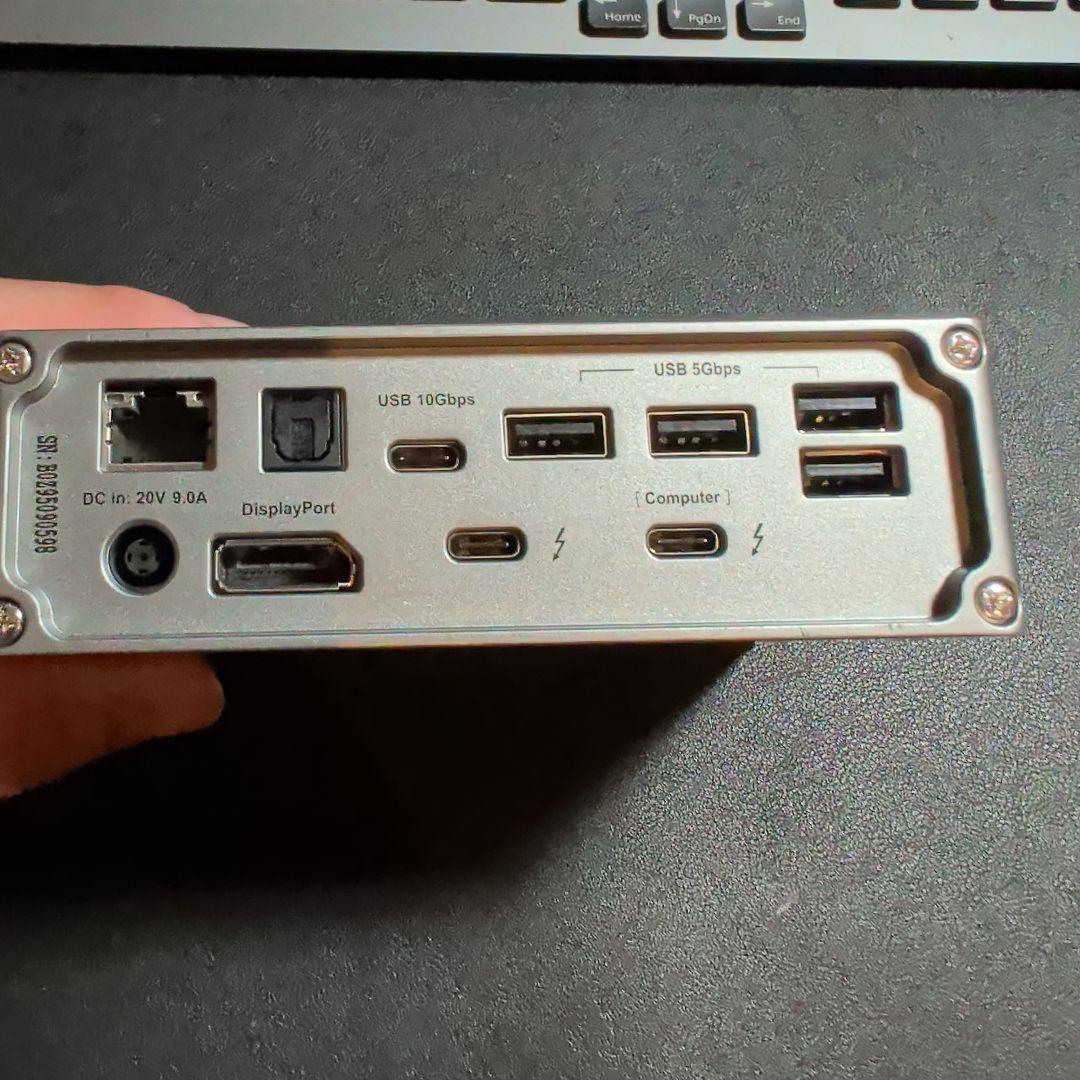 CalDigit TS3+ ドッキングステーション