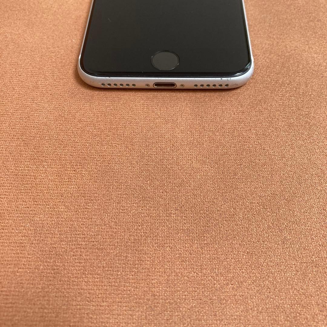 312【早い者勝ち】iPhoneSE2 第2世代 64GB SIMフリー☆